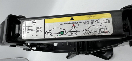 2012-2019 VW BEETLE TIRE JACK KIT & FOAM OEM Beetle Only 5c0012115f - Picture 4 of 5