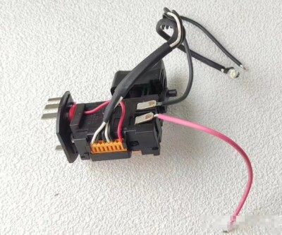 1pc NEW MARQUARDT 2711.4414 25A 14.4VDC Trigger Switch #VE4Q CH | eBay