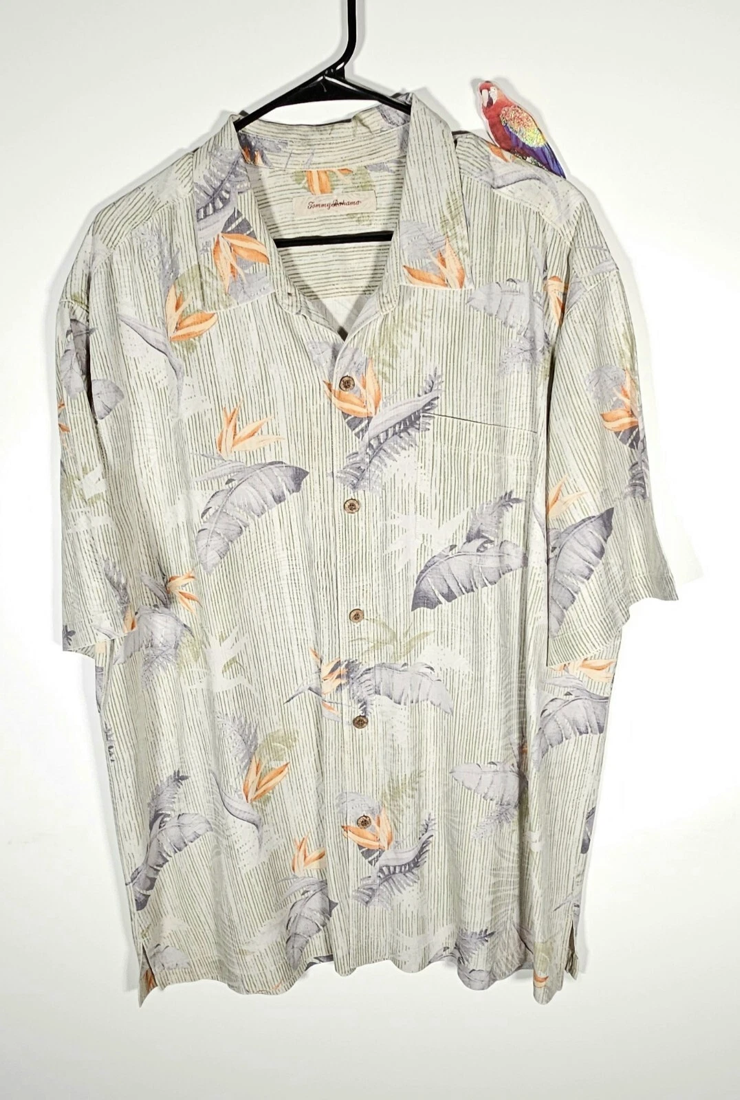 Tommy Bahama shirt men XL green bird of paradise 100% silk button short sleeve