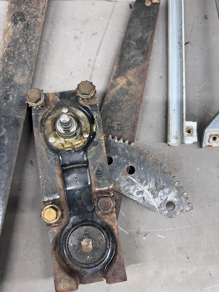 Ford Fairlane 500 1961-1965 4 puertas reguladores de ventana pistas Meteor S55 S55 OEM Foto 2 de 4