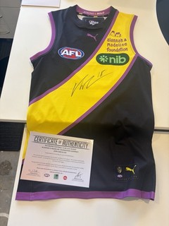 RICHMOND TIGERS AFL ALANNAH AND MADELINE PLAYER ISSUE GUERNSEY 2026 SIGNED