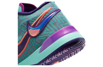 Nike Zoom LeBron NXXT Genisus Schoes In Hyper Turquoise  display picture 3