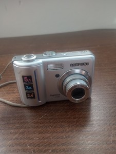 Samsung Digimax S500 5.1mp Digital Camera Silver 3x Optical Zoom