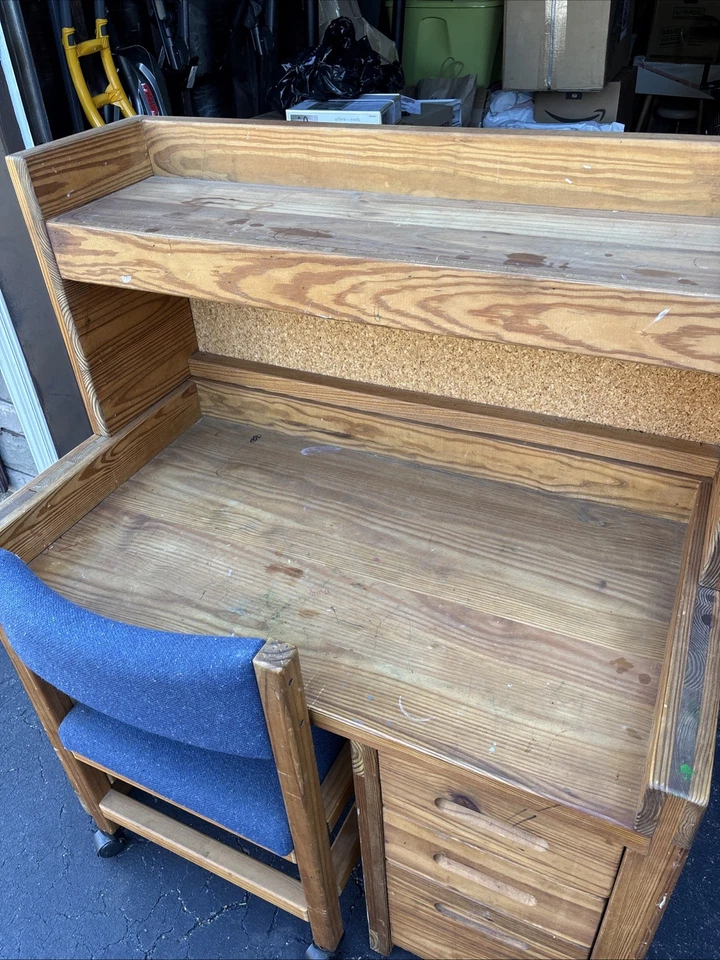 THIS END UP | Solid Honey Pine Wood Study Desk with Hutch and Storage Drawers - Image 3 of 4