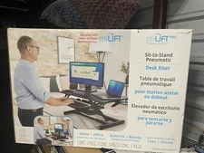 AirLIFT pro Seville Classics Sit-to-Stand Pneumatic Desk Riser