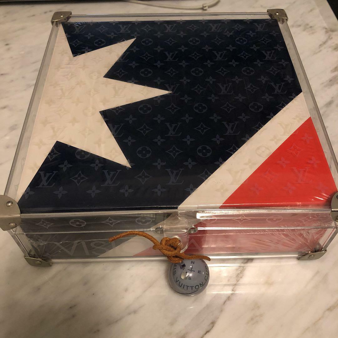 Louis Vuitton LV Cup Memorial Visionaire 30 Cube puzzle Syd
