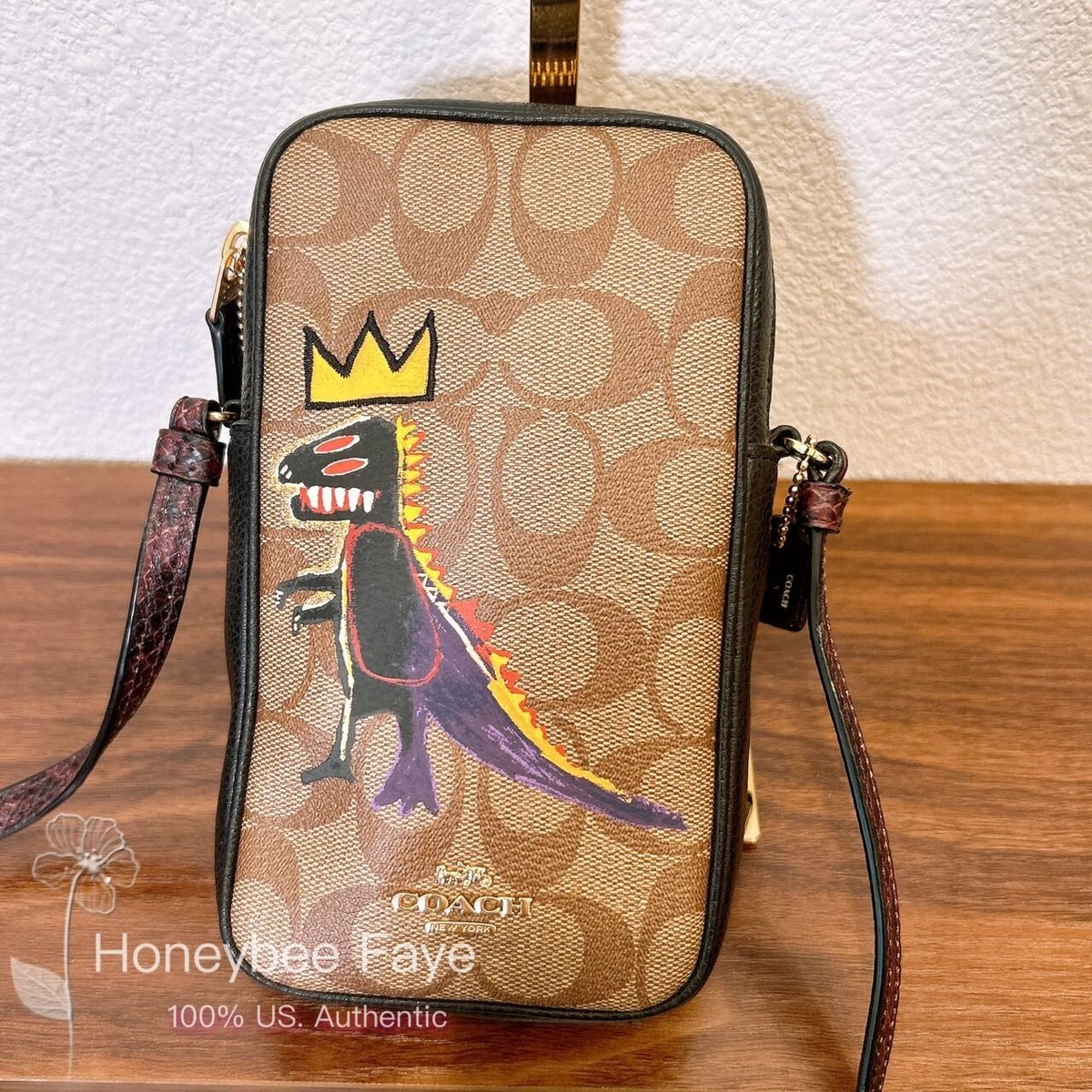☆COACHx Jean-Michel Basquiat☆NORTH/SOUTH ZIP CROSSBODY c0736_imfus_a0