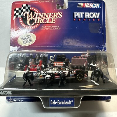 Winner's Circle Pit Row 1/64 - Dale Earnhardt (1998)