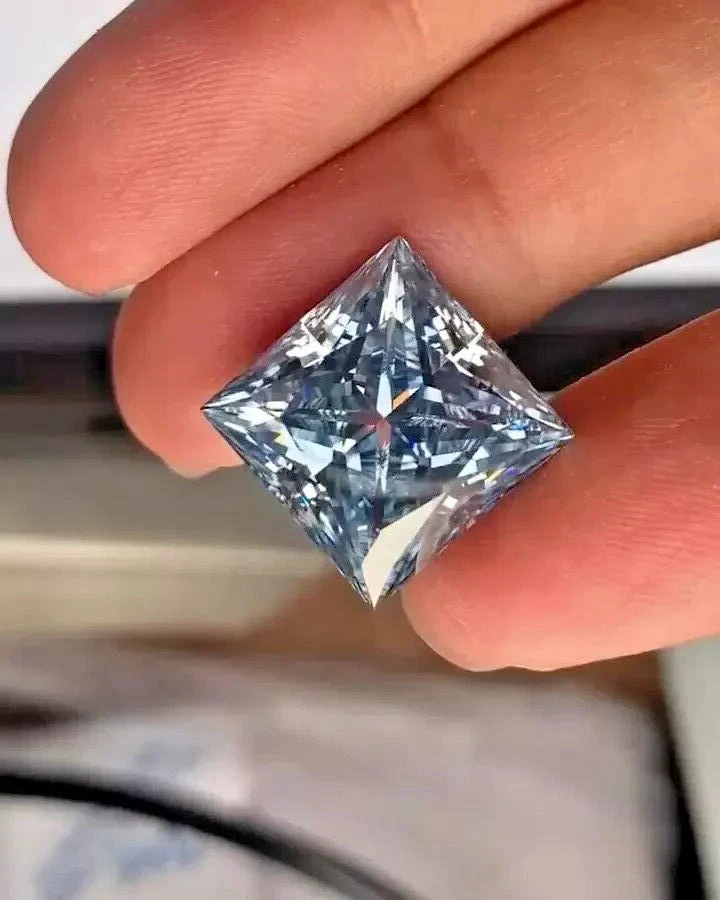 A+ 10 Ct Fancy Purple Color Diamond PRINCESS Cut loose Grade VVS1 Gemstone11.5MM - Image 4 of 4