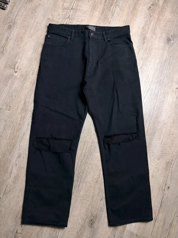 Balenciaga — 2023 balenciaga skater knee rip baggy jeans denim