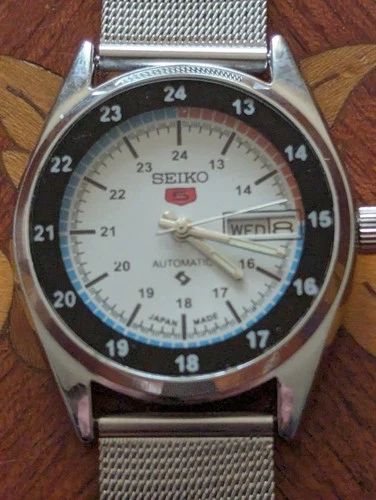 Vintage Seiko 5  Automatic Authentic Japan Made Men's Wrist Watch 21 Jewels