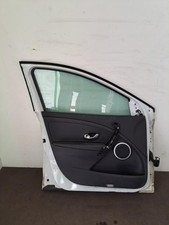 Porte avant et accessoires Renault FLUENCE
