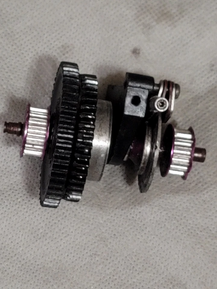 VINTAGE HPI SUPER NITRO RS4 NITRO MINI A911 2 SPEED TRANSMISSION AND ALUM PULLEY - Image 2 of 4