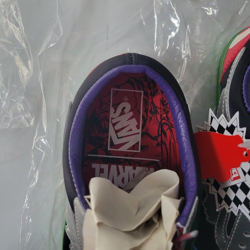 Vans x Old Skool Marvel The Avengers Multi Color Captain America Size 7 New - Picture 4 of 15