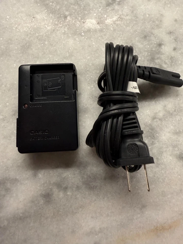 🚀Cargador de batería de iones de litio modelo BC-81L Casio OEM para cámara Casio Exilim Foto 2 de 3