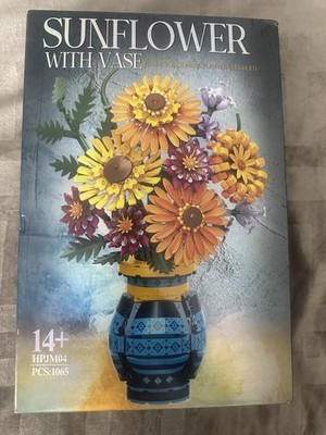 Asoulin Sunflower With Vase Flower Bouquet Building Blocks Set 1065pcs 14+ New