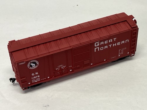 AccuRail,HO,Assembled Kit #3811. Great Northern 40’Combo Door Box Car #11879,Red - Picture 19 of 21