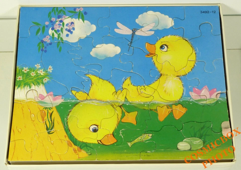 PUZZLE ancien MB 25 pièces poussins jaune dans une mare libellule bleue enfants  - Photo 2/2