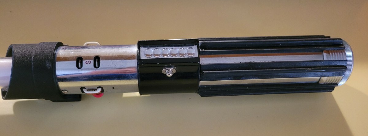 2005 Master Replica Star Wars Darth Vader Force FX Lightsaber