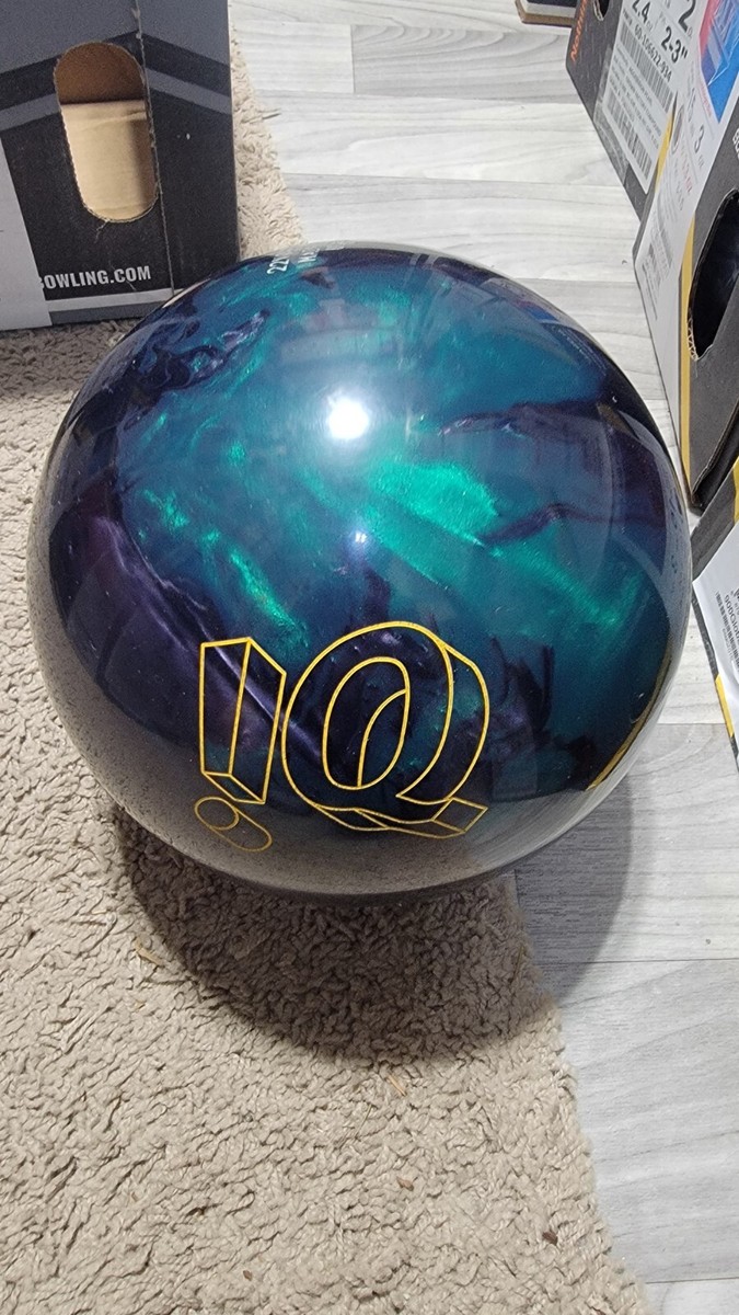 Storm IQ Tour Dark Green Overseas Bowling Ball 1st Quality Storm IQ Tour Dark Green Overseas Bowling Ball 1st Quality