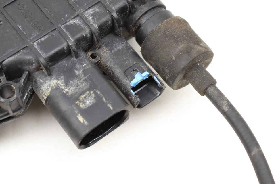 BMW 535D XDRIVE 2014-2016 - CERRADURA PUERTA TRASERA IZQUIERDA actuador cierre suave motor Foto 2 de 4