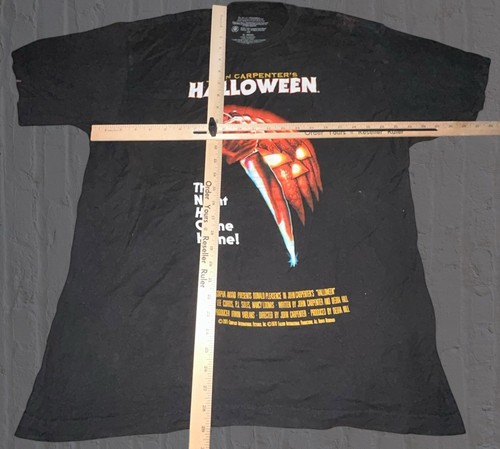 Camiseta John Carpenter’s Halloween Hombre Pequeña Horror Negra XL (cuello blanqueado) - Imagen 2 de 7