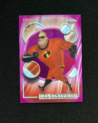2026 Topps Chrome Disney Pixar Magenta #126 Mr. Incredible 139/399 IV11