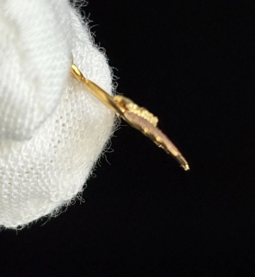 Landstroms Black Hills Gold Leaf Pendant Charm 10k Solid Gold Tri Tone - Imagem 2 de 4