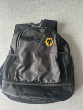 Wolverhampton Wanderers Rucksack schwarz 17&rdquo; x 13&rdquo; x 7&rdquo;