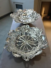Pair of Electroplated Silver Nut Bowls Flower Decorative Serving Gift Set 2 Pcs 
