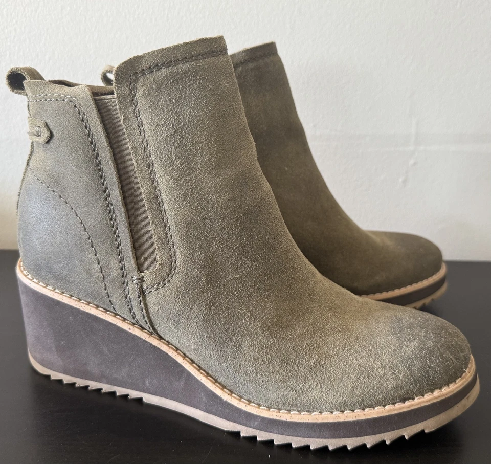 Botas Chelsea Earth Feminina Verde Cleia Slip-On Wedge Tamanho 9.5M - Imagem 4 de 4