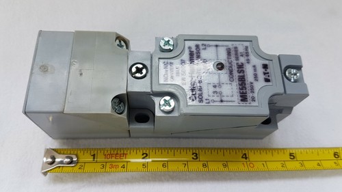 Cutler-Hammer ME55BLS1C Solid State Sensor - 20-250V 45-65Hz 250mA - Unused - Picture 3 of 9