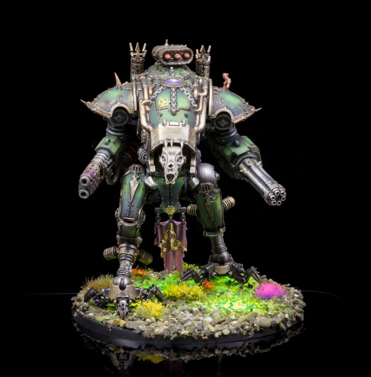 Professionally Painted WARHAMMER 40K Chaos Knights WarDog | eBay