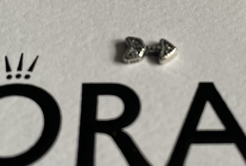 Pandora Arrow Petite Locket Element Brand New In Gift Box ๐ - Picture 2 of 4