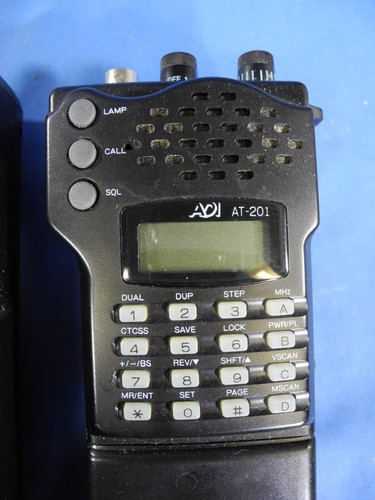 Radio amateur Kenwood TH-215A & ADI AT-201 VHF 2 mètres (non testée - "en l'état") - Photo 4/11