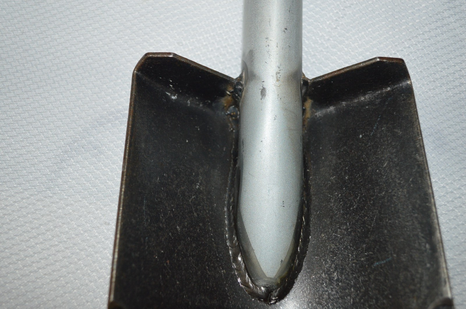 W.W. MANUFACTURING ~ DURABLE ~ HEAVY WEIGHT STEEL ~ ALL-PURPOSE SHOVEL ~ NEW