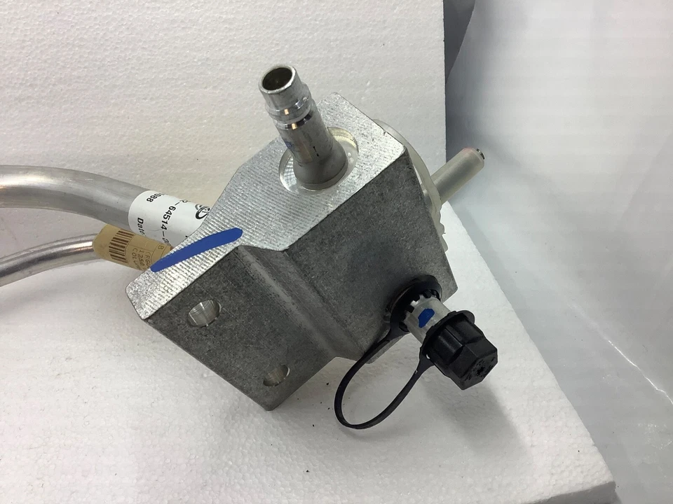 A22-64514-000 A/C Hose Assembly for Freightliner Sleeper Cab P3 A/C Block - Image 4 of 4