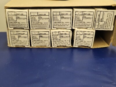 9!  Leviton 056212W Decora Plus Ac Quiet Rocker Switches - Back And Side wire