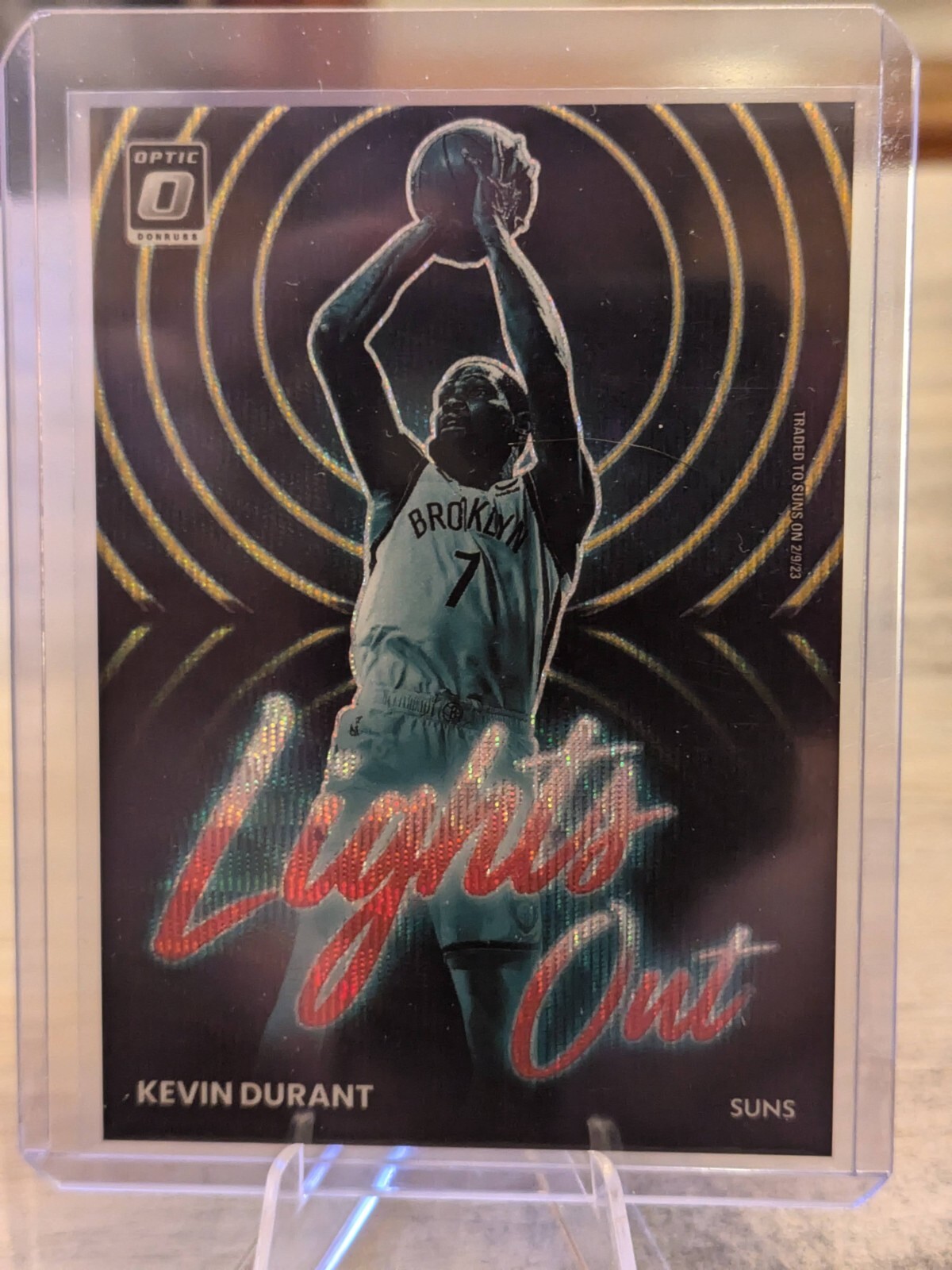 2022-23 Optic- Kevin Durant- Lights Out #4 Red/Gold Wave /99