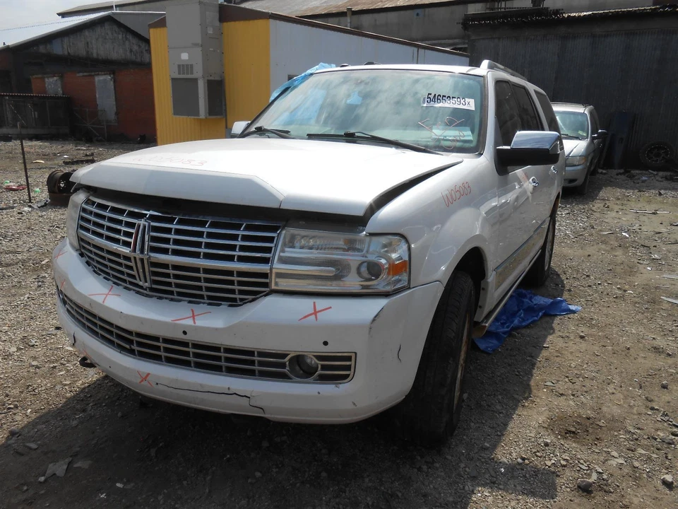 Used Automatic Transmission Assembly fits: 2010 Lincoln Navigator AT 6 speed wit Foto 2 de 4