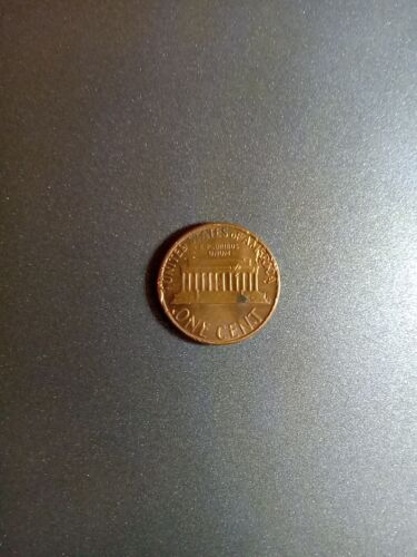1979 D Lincoln Cent With Filled In Mint Mark And Slight Damage On The Reverse - Picture 2 of 2