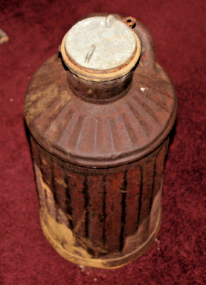 Antique Davis Welding & Mfg. Co. Oil Gas Can-5 Gallon Cincinnati