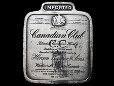 LC11130 VINTAGE 1975  CANADIAN CLUB WHISKEY  BOOZE BELT BUCKLE