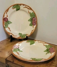 2 Franciscan APPLE Dinner plate 10 7/8" 1995 ENGLAND  