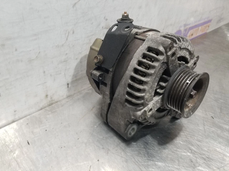 03 2003 TOYOTA LAND CRUISER 4.7L ALTERNATOR 130 AMP - Image 3 of 4