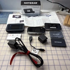 NETGEAR AC790 AirCard 770 Mobile Hotspot Bundle with Charger &Extra Batteries