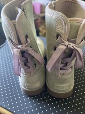 Kids UGGS SILVER SPARKLE with PUTPLE TIES size US 3 GENTLY USED side zip