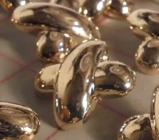 100 MEDIUM Paloma Graffiti X Gold Shank Buttons Plastic  3/4" 