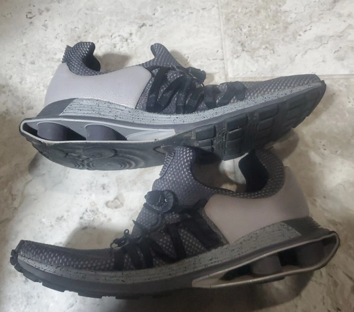 Nike shox shop gravity triple black