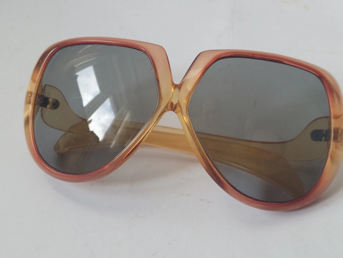 Vintage oversized sunglasses cheap hotsell
